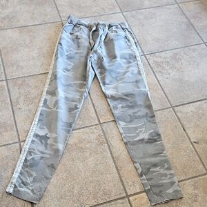 Camo Joggers Size M in Great Condition. Made In Italy